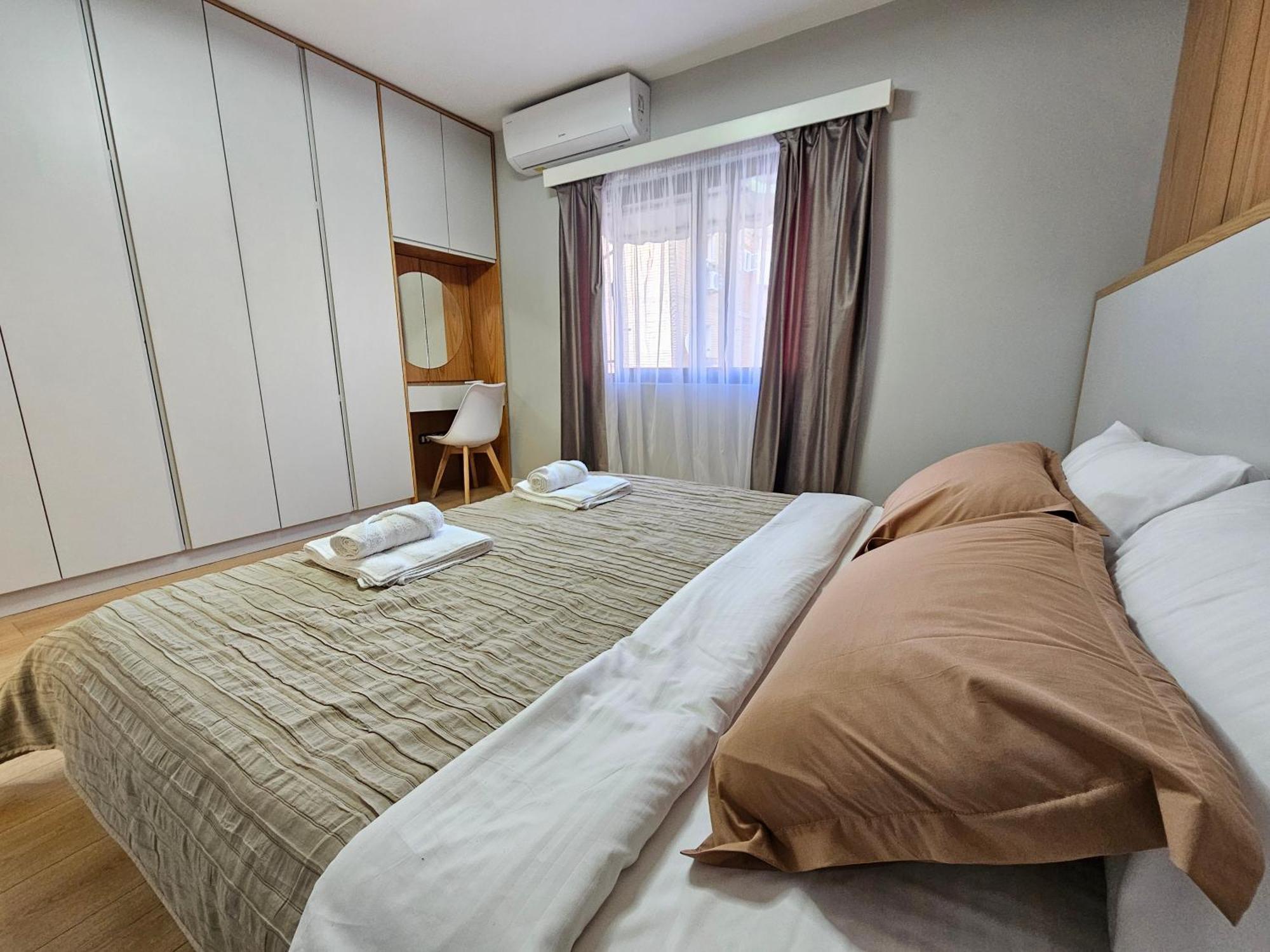 Appartement Valentino'S Nest à Tirana Extérieur photo